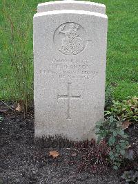 Berlin 1939-1945 War Cemetery - Pearson, Herbert Edward