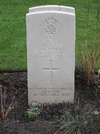 Berlin 1939-1945 War Cemetery - Perrin, Arnold George