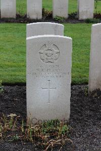 Berlin 1939-1945 War Cemetery - Purmal, Vincent Robert