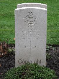 Berlin 1939-1945 War Cemetery - Parker, George Robert