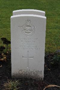 Berlin 1939-1945 War Cemetery - Parkin, Dennis