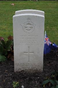 Berlin 1939-1945 War Cemetery - Parrott, James Harrison