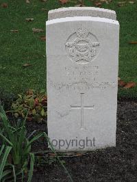 Berlin 1939-1945 War Cemetery - Parry, Richard Charles