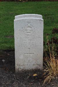 Berlin 1939-1945 War Cemetery - Piedot, Victor Wilfred