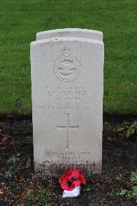 Berlin 1939-1945 War Cemetery - Pinkard, Donald Ernest