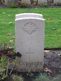 Berlin 1939-1945 War Cemetery - Pleavin, Thomas