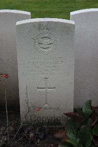 Berlin 1939-1945 War Cemetery - Plumridge, Eric John