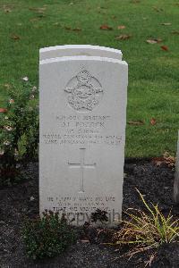 Berlin 1939-1945 War Cemetery - Pocock, Douglas Lzyne