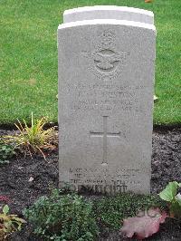 Berlin 1939-1945 War Cemetery - Preston, Leslie Walter