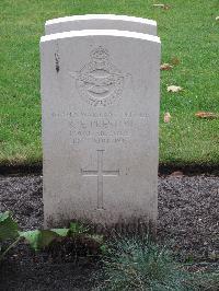 Berlin 1939-1945 War Cemetery - Preston, Robert Edward