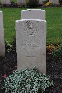 Berlin 1939-1945 War Cemetery - Preston, Shaun Craving