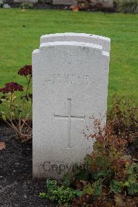 Berlin 1939-1945 War Cemetery - Queree, Clifford Bond