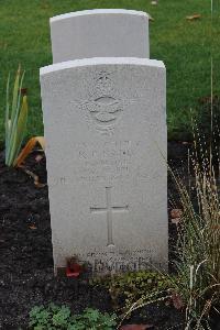 Berlin 1939-1945 War Cemetery - Rand, Kenneth Peter