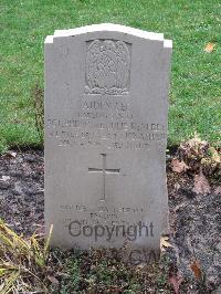 Berlin 1939-1945 War Cemetery - Renfrey, A