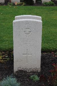 Berlin 1939-1945 War Cemetery - Robertson, Lesley Alexander