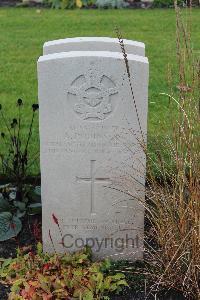 Berlin 1939-1945 War Cemetery - Robinson, Aubrey