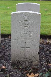 Berlin 1939-1945 War Cemetery - Ratcliffe, Terence