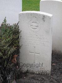 Berlin 1939-1945 War Cemetery - Ravenscroft, James Thomas