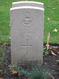 Berlin 1939-1945 War Cemetery - Read, Albert George Charles