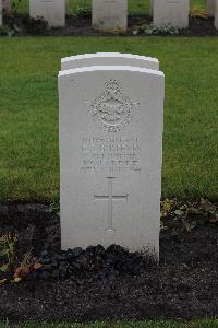 Berlin 1939-1945 War Cemetery - Reeves, Frederick Sydney Gordon