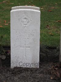 Berlin 1939-1945 War Cemetery - Robertson, Thomas Jack