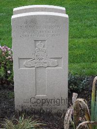 Berlin 1939-1945 War Cemetery - Robinson, Thomas Sawyer William