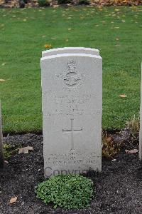 Berlin 1939-1945 War Cemetery - Sargent, Ernest Johnston