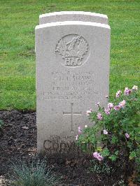 Berlin 1939-1945 War Cemetery - Shaw, Errol Devereux Lancelot