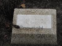 Berlin 1939-1945 War Cemetery - Simon, Anita