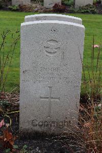 Berlin 1939-1945 War Cemetery - Smithers, Ronald
