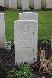 Berlin 1939-1945 War Cemetery - Smith, Robert Arthur