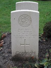 Berlin 1939-1945 War Cemetery - Snaddon, Donald