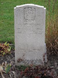 Berlin 1939-1945 War Cemetery - Stone, Michael Anthony