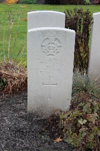 Berlin 1939-1945 War Cemetery - Shaw, Wilfred Lawrence