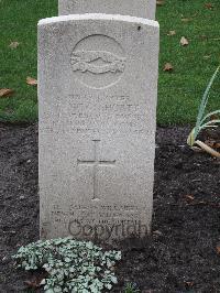 Berlin 1939-1945 War Cemetery - Shortt, Thomas McCeag