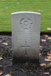 Berlin 1939-1945 War Cemetery - Sinclair, David