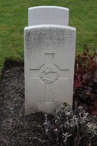 Berlin 1939-1945 War Cemetery - Sinclair, Rodney Herbert