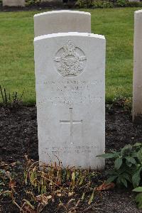 Berlin 1939-1945 War Cemetery - Small, James Roy Robert