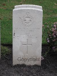 Berlin 1939-1945 War Cemetery - Smith, Basil Thomas