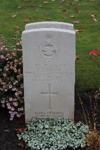 Berlin 1939-1945 War Cemetery - Smith, Thomas Patrick