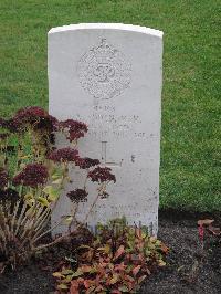 Berlin 1939-1945 War Cemetery - Soden, James Arthur