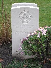 Berlin 1939-1945 War Cemetery - Stanley, Russell Henry