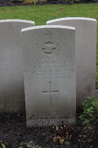 Berlin 1939-1945 War Cemetery - Stevens, Richard Hubert