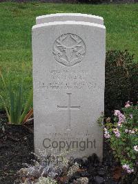 Berlin 1939-1945 War Cemetery - Stewart, Isaac