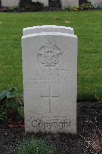 Berlin 1939-1945 War Cemetery - Tanner, Oliver James