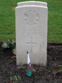 Berlin 1939-1945 War Cemetery - Thomas, Edward Humphrey