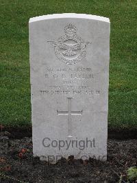 Berlin 1939-1945 War Cemetery - Taylor, Rex Oliver Oxley