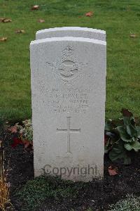 Berlin 1939-1945 War Cemetery - Towler, Alec Ernest