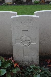 Berlin 1939-1945 War Cemetery - Townsend, Edgar Thomas