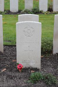Berlin 1939-1945 War Cemetery - Tresidder, Douglas John